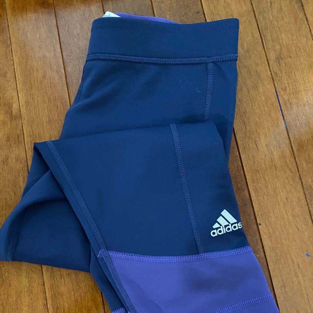 Adidas capri leggings
